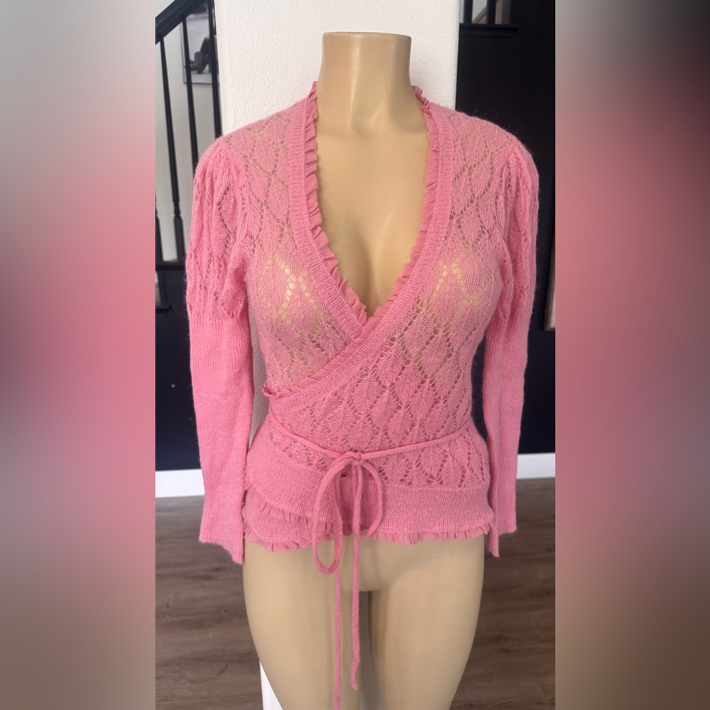 Y2K Victoria Secret angels crocheted pink wrap around sweater M/L